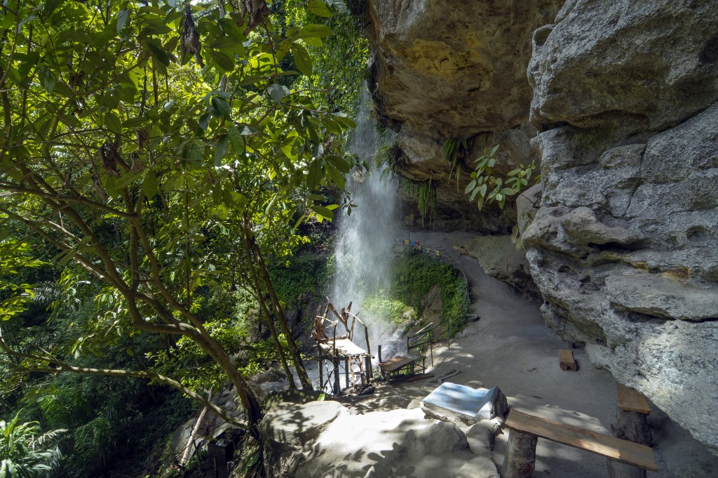 Air Terjun Reje Ilang